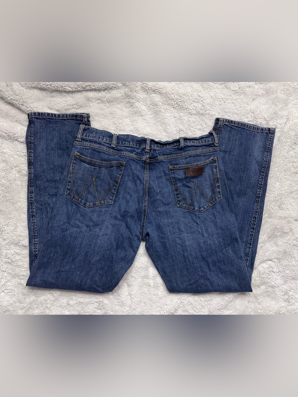 Wrangler Retro Slim Straight Jeans 38 x 34 - Picture 2 of 3